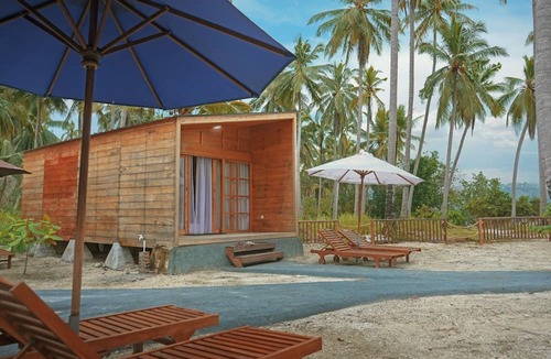 Rajabasa House | Pulau Mahitam Resort & Cottage By Hotelku