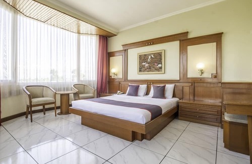 Malabar Hotel | Super OYO Collection O 25 Hotel Baltika