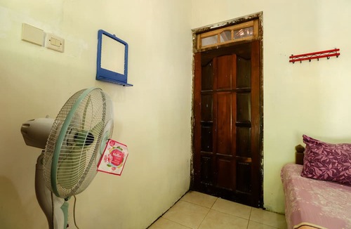 Kokap Hotel | Homestay Mbah Parni