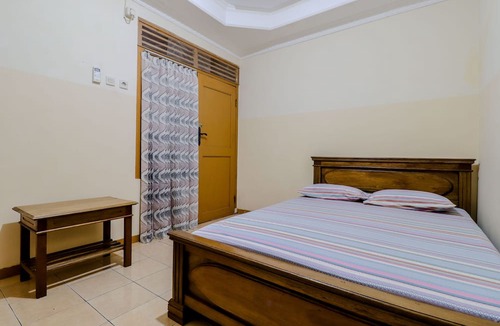 Wonosari Hotel | Hotel Bintang Baron