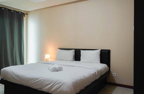 Jakarta Utara Condo | Sea View 2BR Apartment at Green Bay Condominium