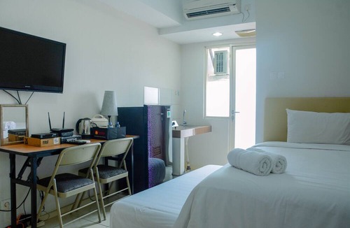 Depok Apartment | Cozy Studio Apartment at Margonda Residence 4