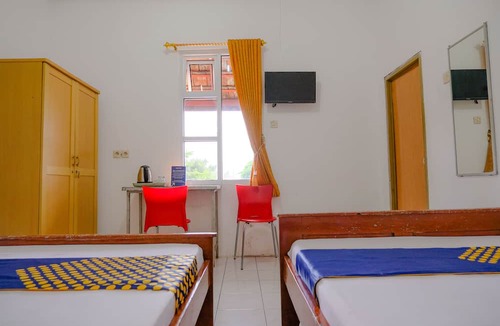 Plaosan Hotel | OYO Life 2638 Hotel Raya