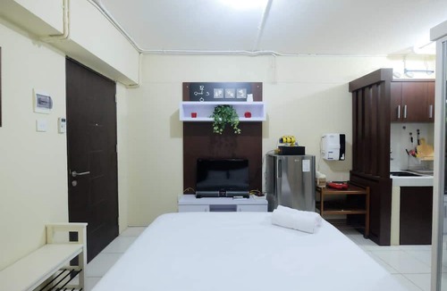 Kebagusan Apartment | Minimalist Studio at Kebagusan City Apartment