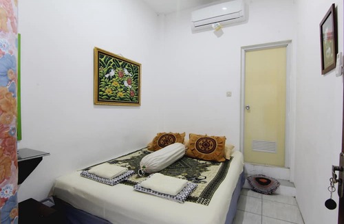 Yogyakarta House | Tiga Dua Homestay