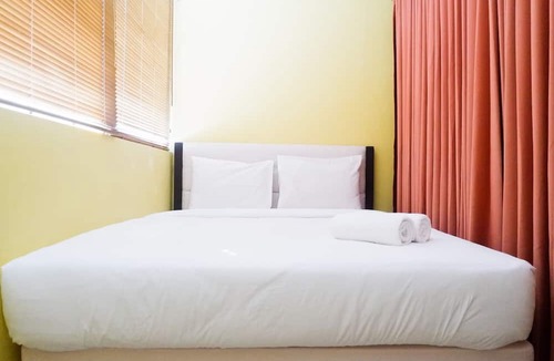 Siwalankerto Apartment | Comfy Studio at High Point Serviced Apartment