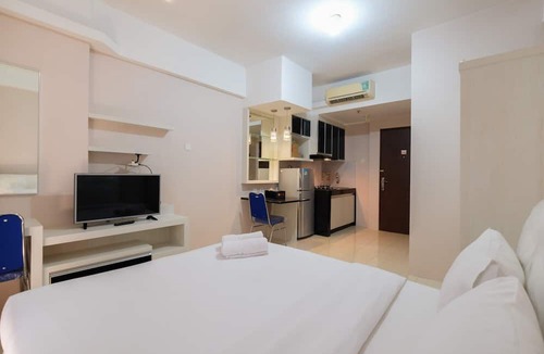 Sunter Apartment | Minimalist Studio Room at Sunter Park View Apartment
