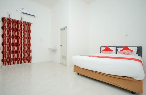 Dringu Hotel | OYO 2489 Choco 88 Residence