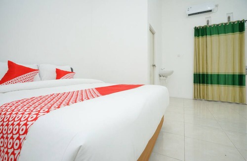 Dringu Hotel | OYO 2489 Choco 88 Residence