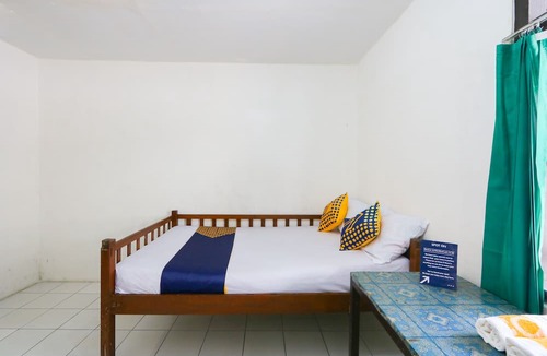 Situbondo Hotel | SPOT ON 2422 Hotel Moga Sari