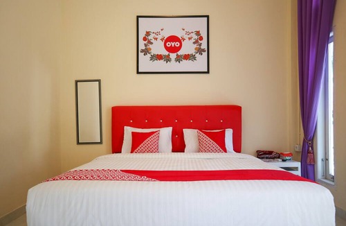 Padang Hotel | OYO 2202 Delima Guest House Syariah