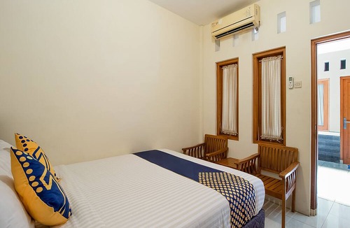 Cianjur Hotel | OYO 1982 Golf Papa Costel