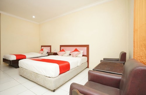 Probolinggo Hotel | OYO 2003 Female Guest House