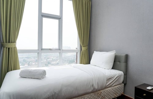 Chinatown Apartment | Fabulous 2BR Lucky Tower Apartment