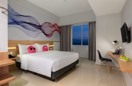 Karawang Hotel | favehotel Karawang