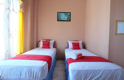 Kupang House | RedDoorz near Mangrove Forest Kupang