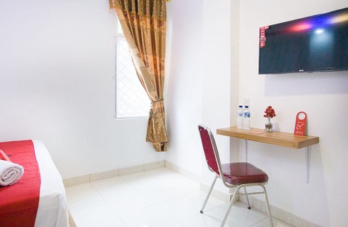 Medan Apartment | RedDoorz @ RS Adam Malik Medan