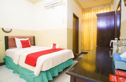 Bitung House | RedDoorz Plus near Pelabuhan Bitung