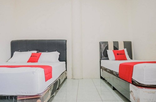 Banda Aceh House | RedDoorz Syariah near Suzuya Mall Banda Aceh