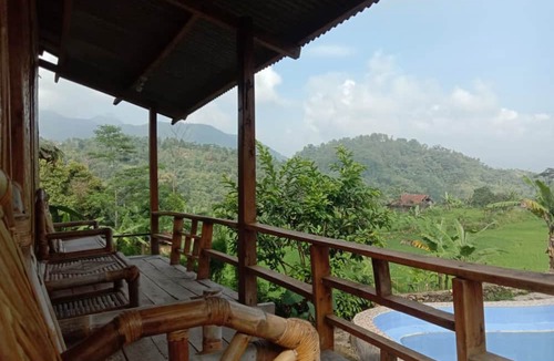 Pamijahan Hotel | De Salak Homestay