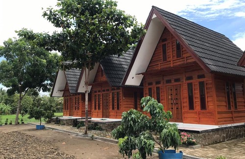 Ciwaru Hotel | RedDoorz @ Geopark Ciletuh Sukabumi