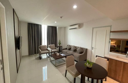 Surabaya Hotel | Palm Park Hotel Surabaya