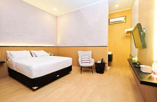 Kalipuro Hotel | Berlian Abadi Hotel By Sinergi