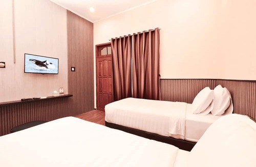 Kalipuro Hotel | Berlian Abadi Hotel By Sinergi