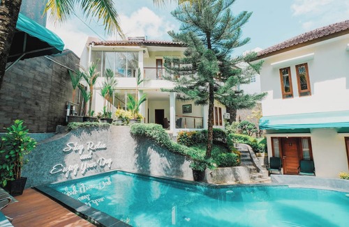 Garut Hotel | Aleyra Hotel and Villa Garut