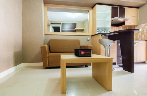 Jatinegara Apartment | Homely 2 Bedroom at Bassura City Apartment By Travelio