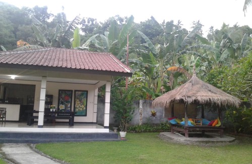 Senggigi House | Indah Homestay and Cooking Classes