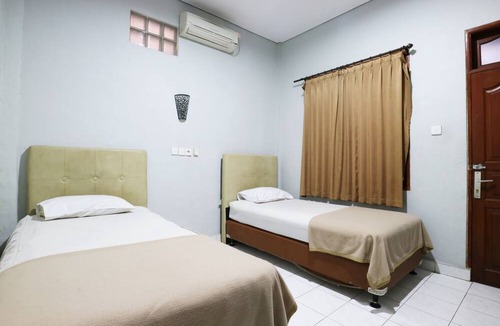 Kuta Hotel | Taman Mekar Beach Inn