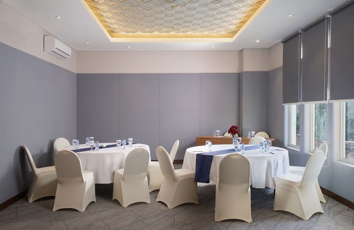 Wonokromo Hotel | Batiqa Hotel Darmo - Surabaya
