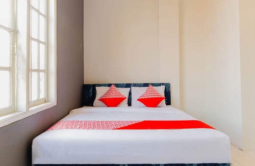 Gambir Hotel | Hotel O Pasar Baru Inn