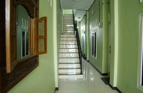 Inderapura Bed & Breakfast | Wisma Pandowo
