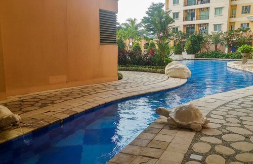 Kelapa Gading Barat Apartment | Modern 2BR at City Home Apartment with Sofa Bed near MOI