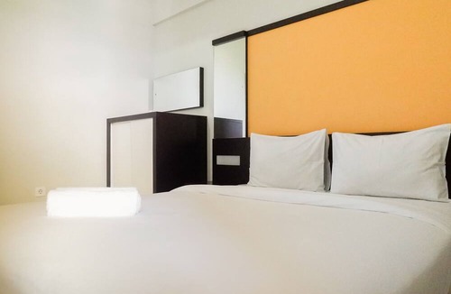 Surabaya Apartment | Pool View 2BR at Dian Regency Apartment