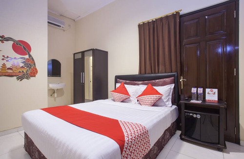Suko Manunggal Hotel | OYO 138 Graha 99