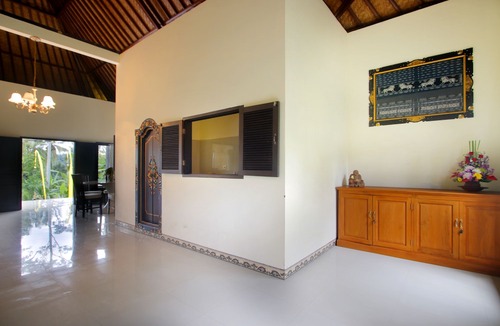 Buahan House | Madesimon Villa