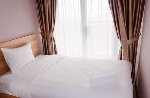 Jatinegara Apartment | Warm Interior Apartment near MT Haryono and Cawang