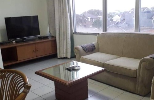 Grogol Utara Hotel | Apartemen Senayan