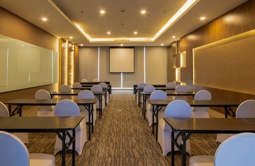 Cikarang Hotel | Sunday Hotel Antero Jababeka