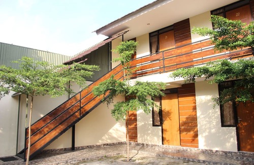 Rajabasa Bed & Breakfast | Bamboe Inn Homestay