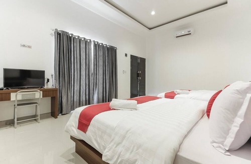 Medan Hotel | RedDoorz Premium @ Setiabudi Medan