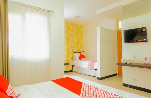 Ngaglik Hotel | OYO 354 32 Guest House