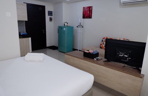 Jakarta Apartment | Close to Pool Studio Apartment Sky Terrace at Daan Mogot Baru