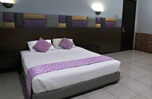 Palmerah Hotel | Hotel Alma