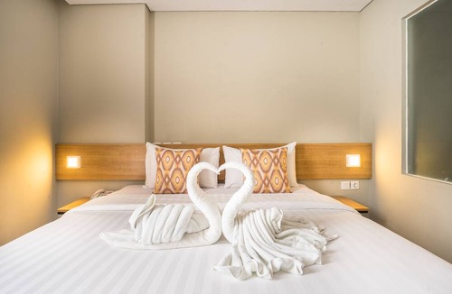 Tanjung Duren Utara Hotel | Maple Hotel Jakarta