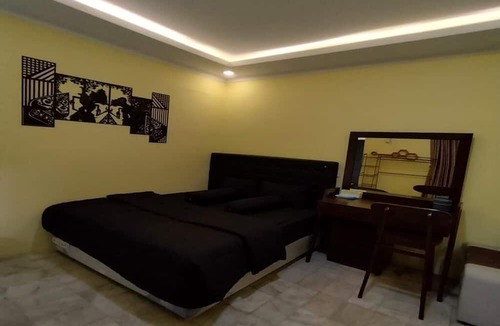 Kalasan Villa | Cozzy Villa Garden Jogja