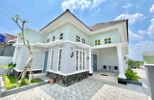 Kasihan Villa | Villa Lodji Tentrem by Abiza